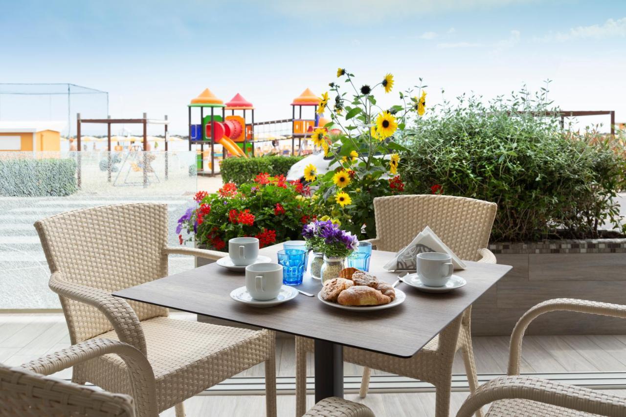 Hotel Riviera Bellaria – Igea Marina Kültér fotó